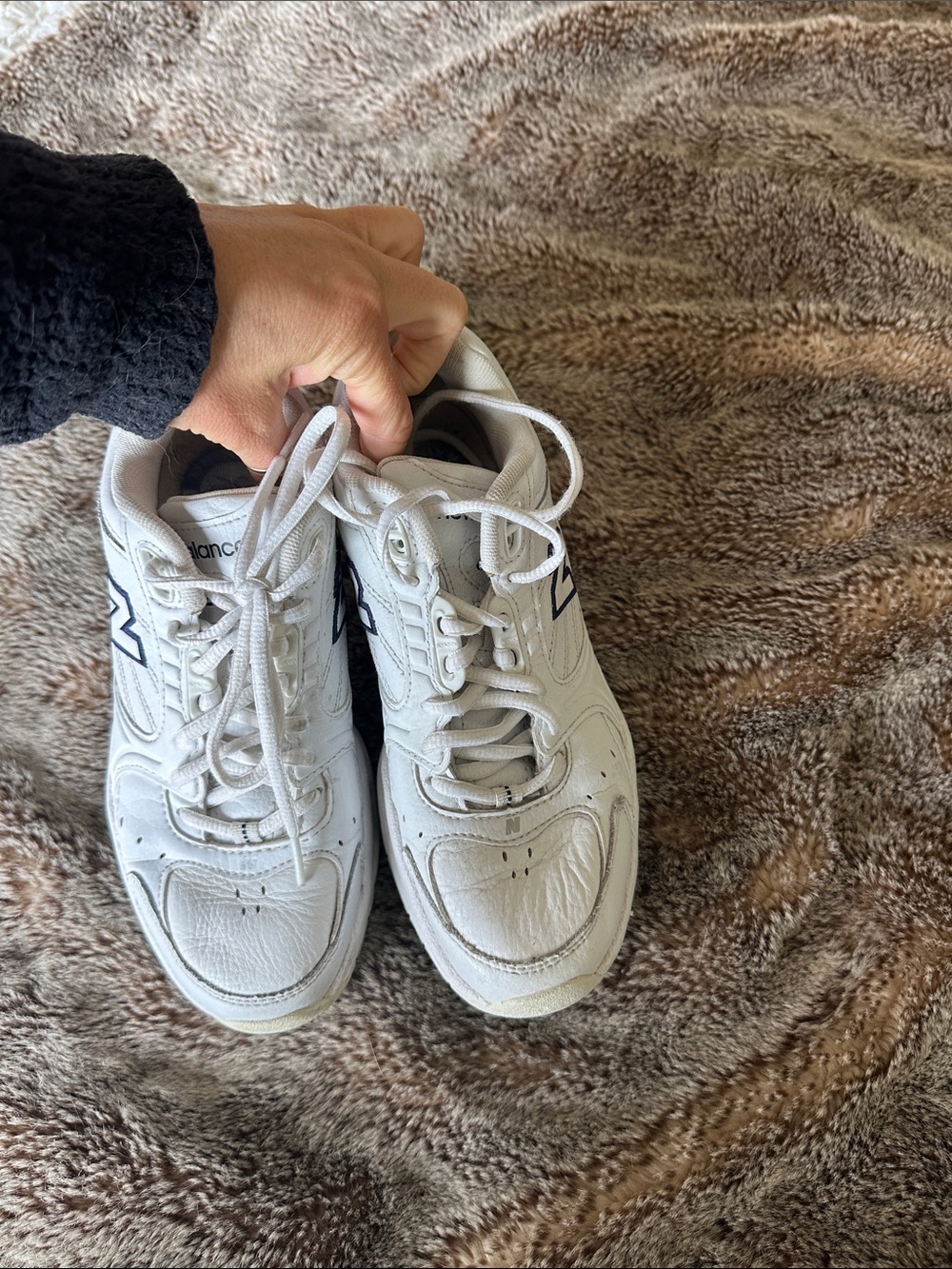New Balance White 622 Sneakers with Navy 'N' Logo - Picture 3 of 7
